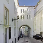 Convento Do Salvador Hotel