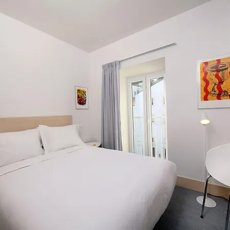 Hotel Convento Do Salvador Lisbona