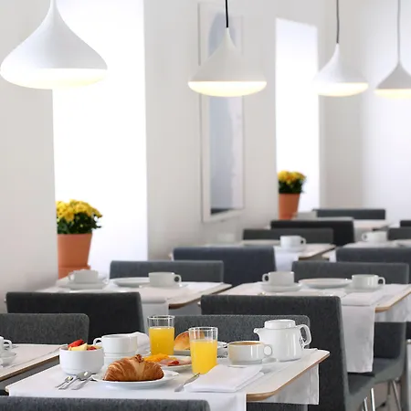 Convento Do Salvador 3* Лиссабон