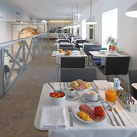Convento Do Salvador Hotel 3*