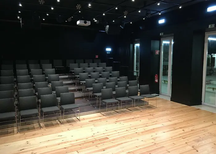 Convento Do Salvador Ξενοδοχείο 3*