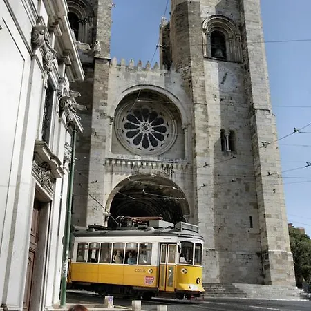 Convento Do Salvador Готель