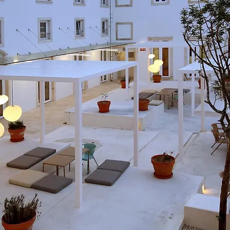 Convento Do Salvador Готель 3*